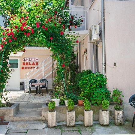 Hotel Relax Varna Bagian luar foto