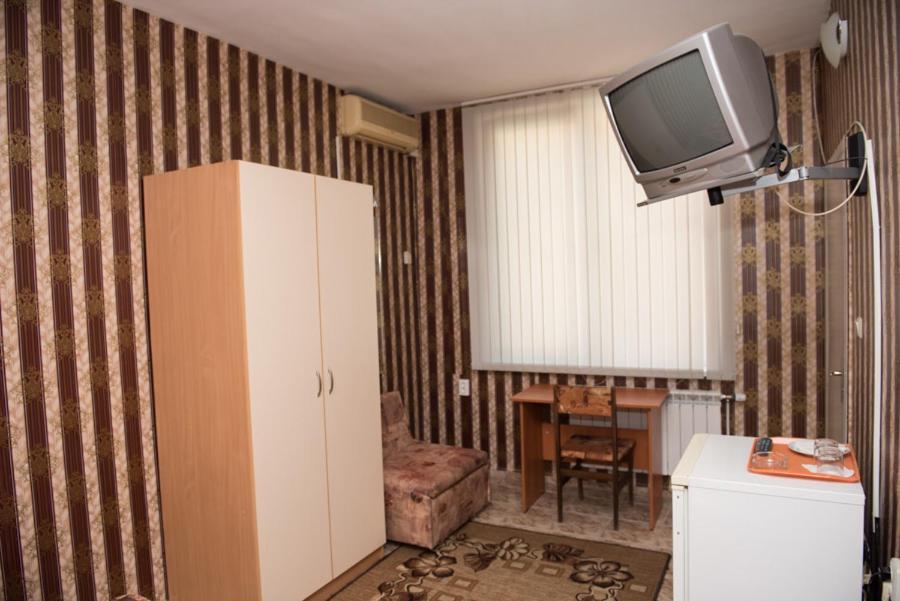 Hotel Relax Varna Bagian luar foto